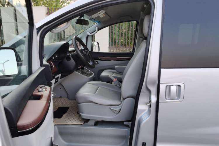 Used JAC Refine M5 2016 2.0T Gasoline Automatic Business Edition