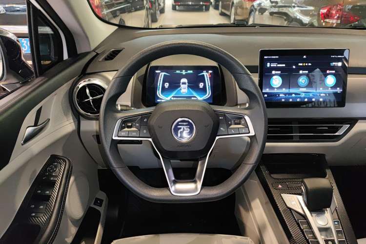 Used BYD Yuan Pro 2021 401 km Deluxe Version
