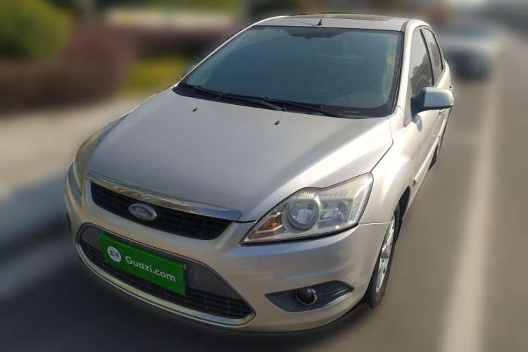Used Ford Focus 2009 Sedan 1.8L Automatic Luxury Model