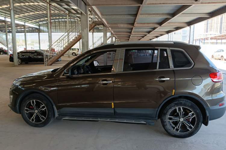 Used Zotye Domy X5 2017 Upgraded Model 1.5T CVT Landlord Edition
