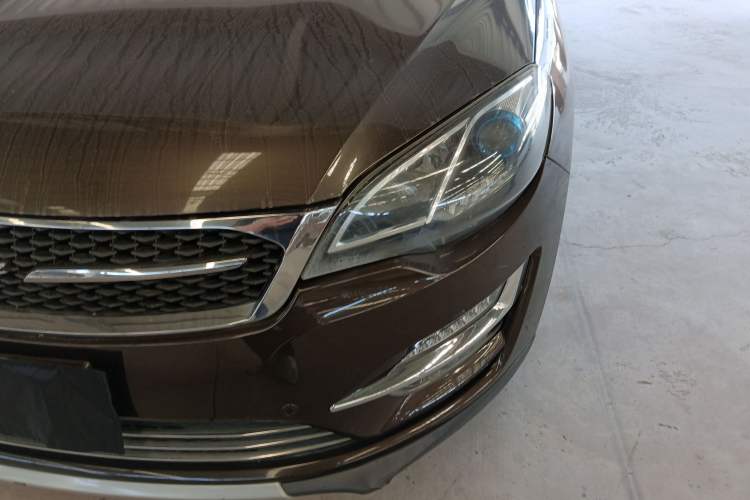 Used Zotye Domy X5 2017 Upgraded Model 1.5T CVT Landlord Edition