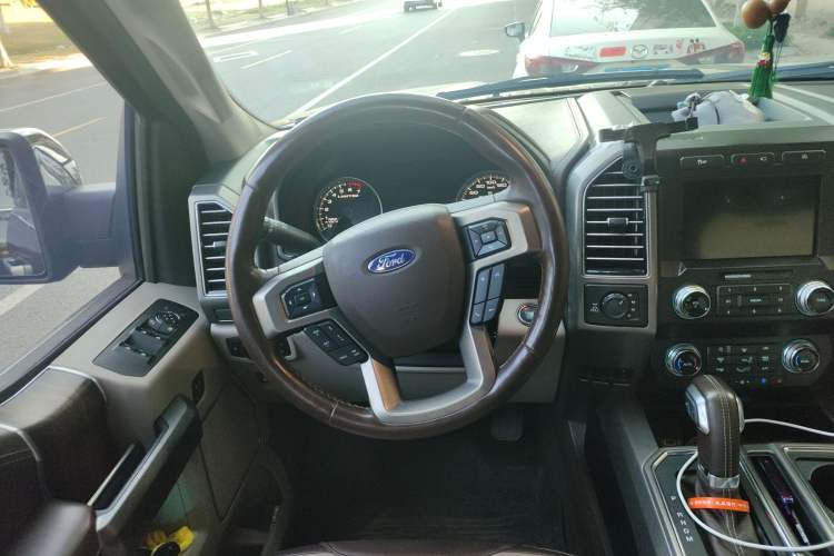Used Ford F-150 Raptor 2019 3.5T LTD Steering Wheel