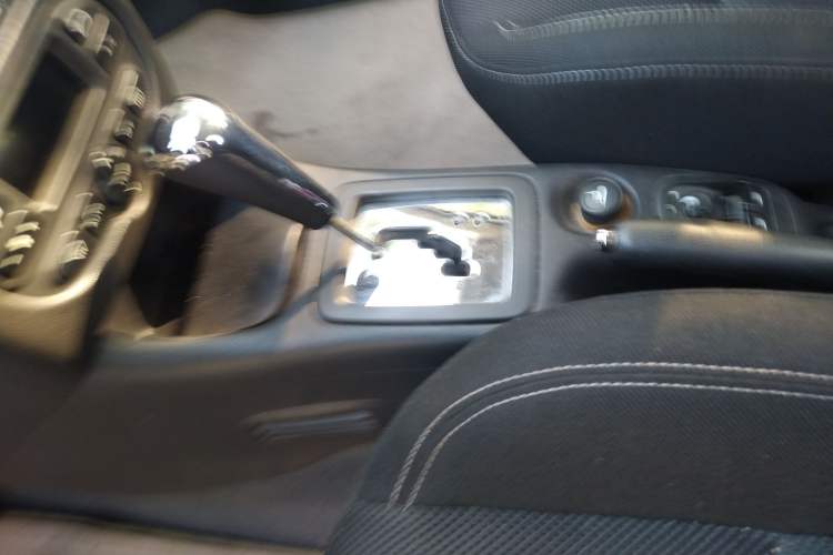 Used Peugeot 207 2009 Hatchback 1.6L Automatic Prestige Edition
