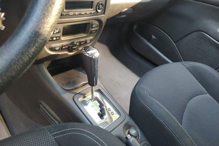 Used Peugeot 207 2009 Hatchback 1.6L Automatic Prestige Edition
