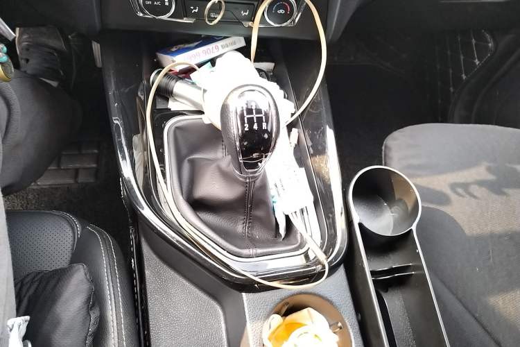 Used Dongfeng Fengon S560 2019 1.8L Manual Urban Model Gear Lever