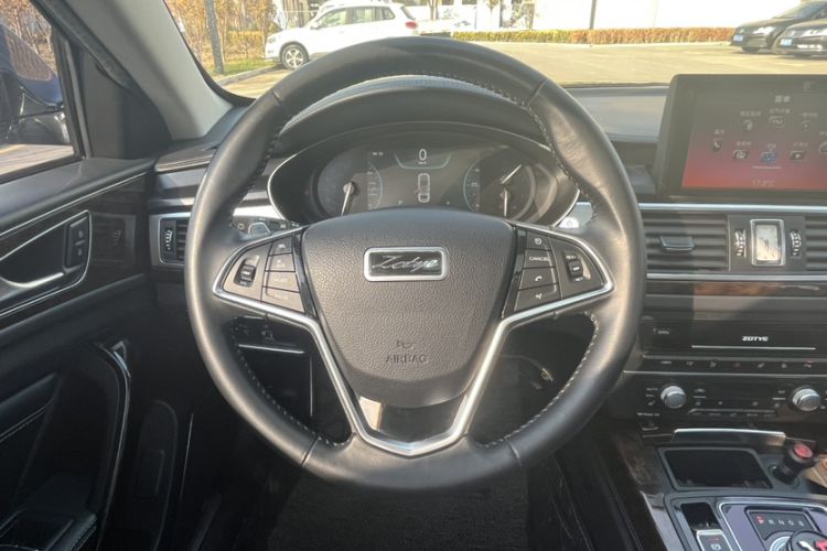Used Zotye Z700 2018 Z700H 1.8T DCT Prestige Model
