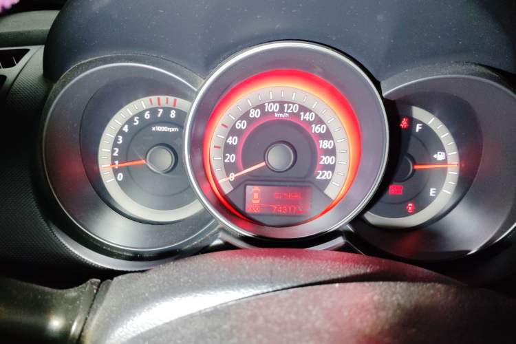 Used Kia Forte 2011 1.6L MT GLS