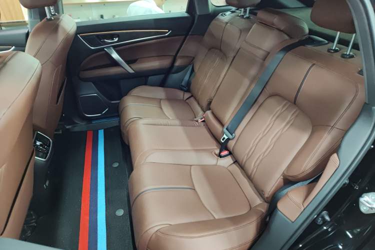 Used Honda UR-V 2020 370TURBO Two-Wheel Drive Luxury Edition