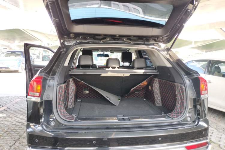 Used Zotye Domy X7 2017 1.8T DCT Luxury Model Trunk