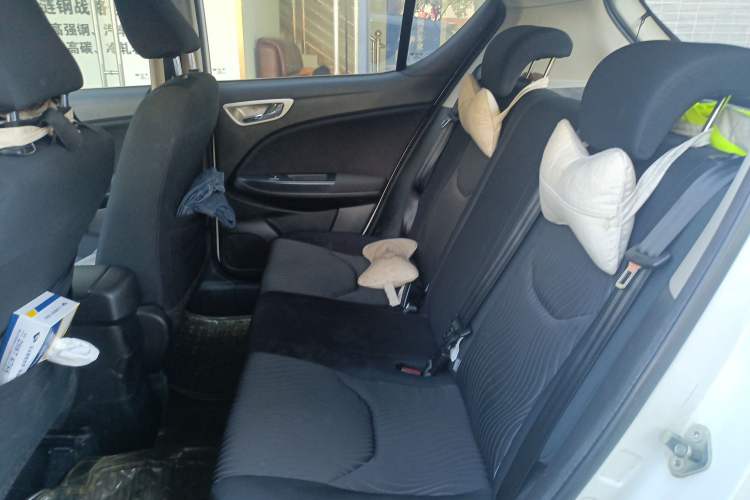 Used FAW Junpai D60 2015 1.5L Manual Standard Edition
