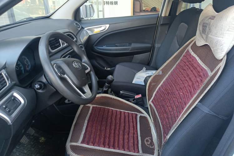 Used FAW Junpai D60 2015 1.5L Manual Standard Edition
