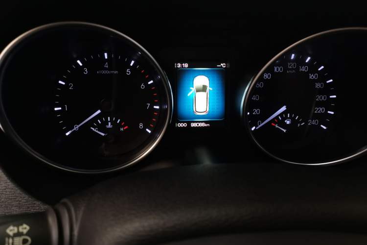 Used Haval H6 Coupe 2015 Blue Label 2.0T Automatic Two-Wheel Drive Elite Model
