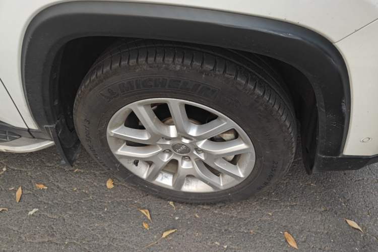 Used Jeep Commander 2018 2.0T Two-Wheel Drive Enjoy Edition China V