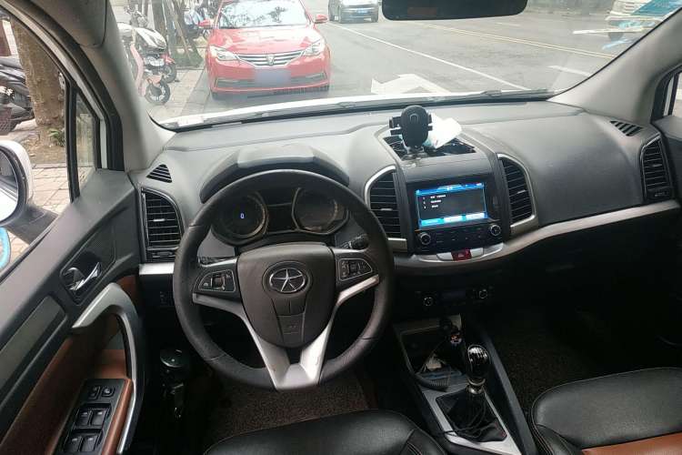 Used JAC Refine S3 2014 1.5L Manual Luxury Smart Model Steering Wheel