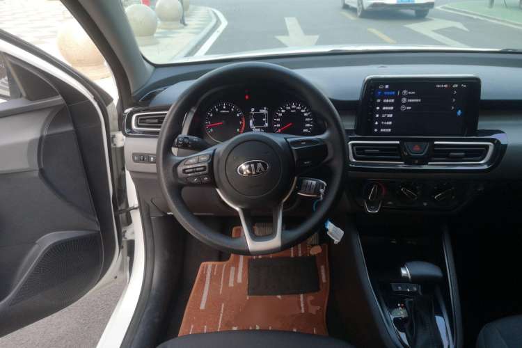 Used Kia Forte 2019 1.6L Automatic Fashion Edition China VI Standard
