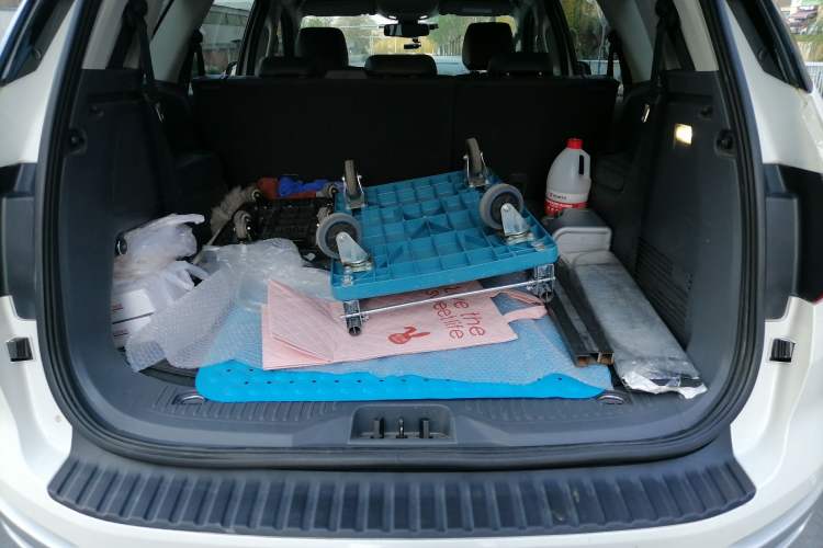 Used Ford Everest 2016 2.0T Gasoline Automatic 4x4 Luxury Edition
