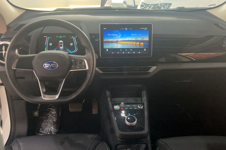 Used BYD S2 
