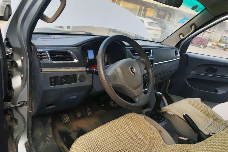 Used Jinbei T5 2018 1.5L Entrepreneurial-Grade Dual-Rear-Wheel DLCG14
