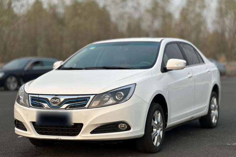 Used BYD e5 2017 300 Prestige Edition