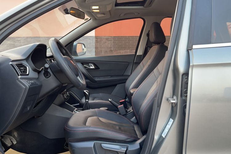 Used FAW Senya R7 2016 1.6L Manual Smart Version Left Front Seat