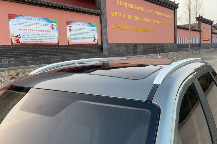 Used FAW Senya R7 2016 1.6L Manual Smart Version Roof