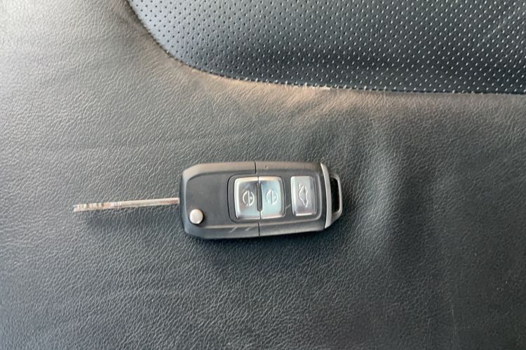 Used FAW Senya R7 2016 1.6L Manual Smart Version Vehicle Key