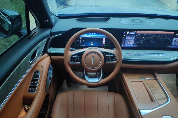 Used Wey Lanshan 2023 Four-Wheel Drive Ultra-Long Range Version Steering Wheel