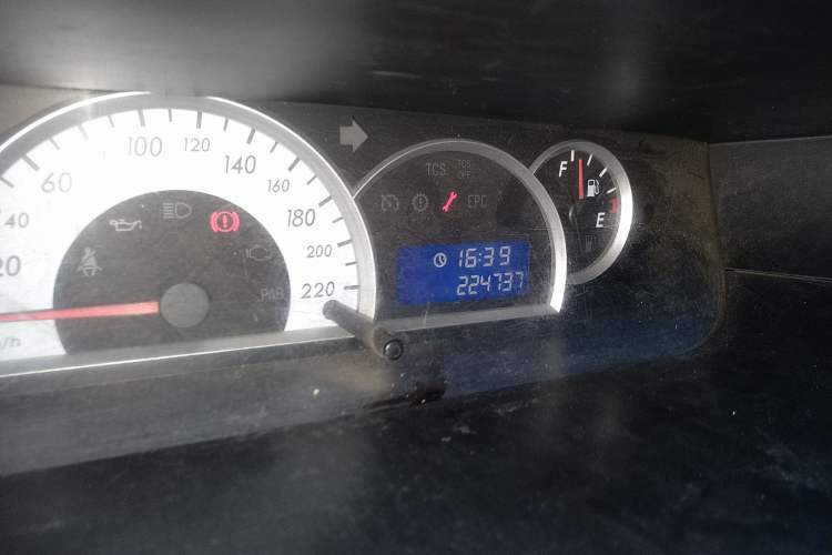 Used RELY V5 2009 1.8L Manual Comfort Version
