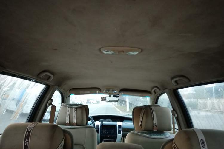 Used RELY V5 2009 1.8L Manual Comfort Version
