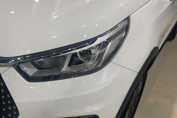 Used BYD S2 
