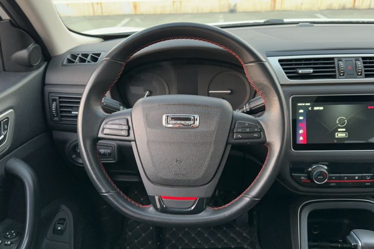 Used Qoros 5 2019 1.6T Automatic Zhiyun Connect (AliOS) Edition Prestige Model

