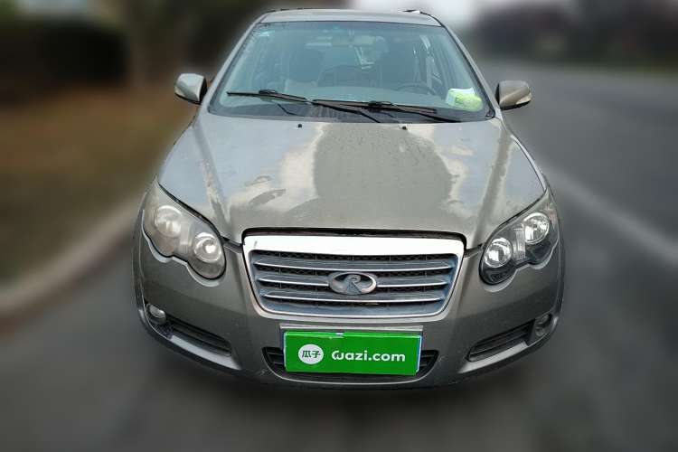 Used RELY V5 2009 1.8L Manual Comfort Version
