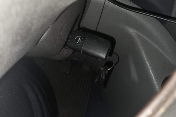 Used Foton Toano 2017 2.5T Restyled E Commercial Version Short Wheelbase 4J25TC3