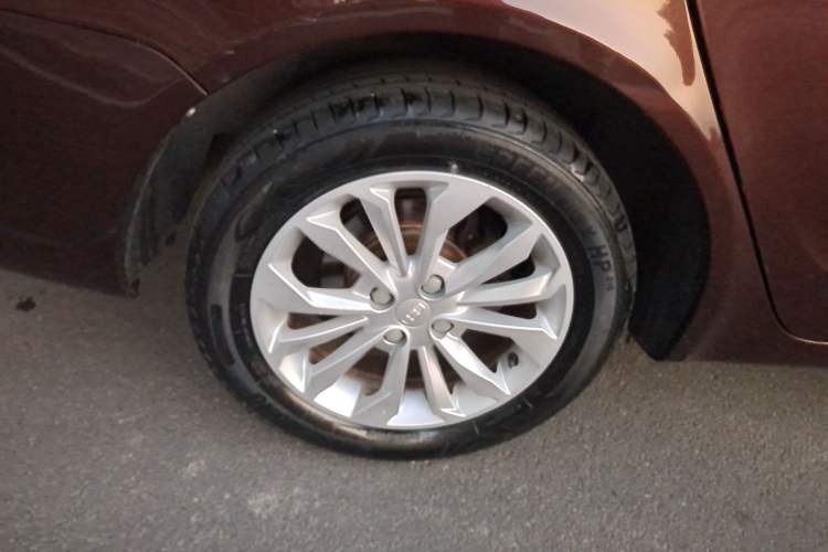 Used Geely Auto Vision 2016 1.5L Manual Happiness Edition
