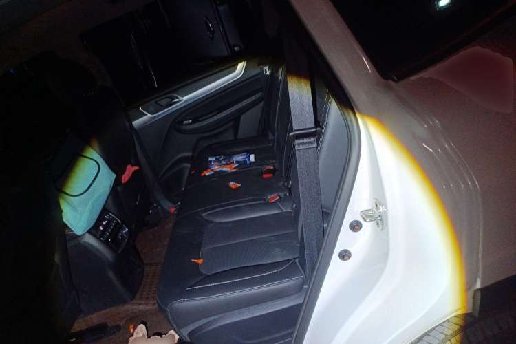 Used Roewe RX8 2019 30T Two-Wheel Drive Supreme Flagship Edition
