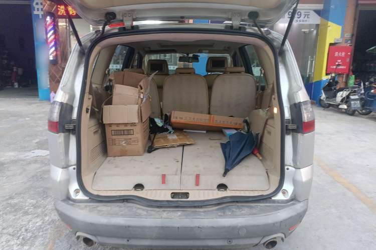 Used Ford S-MAX 2008 2.3L 7-Seater Luxury Version
