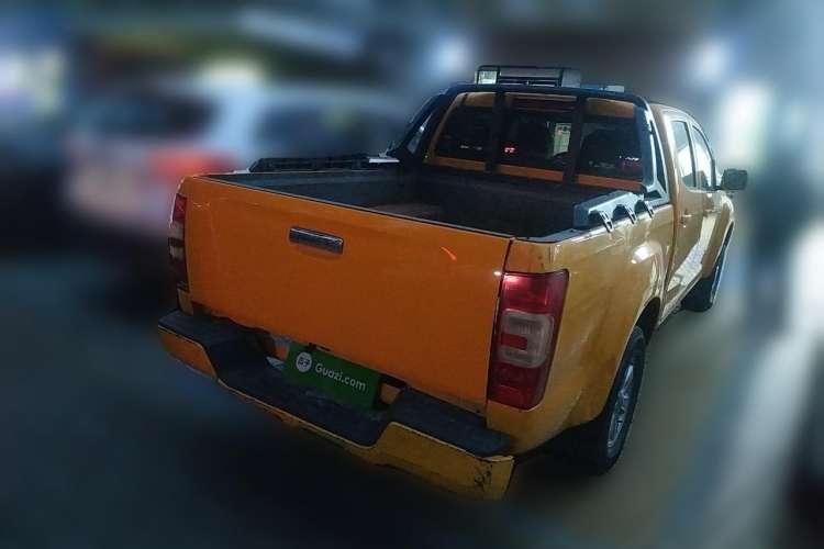 Used Isuzu JLM 2020 2.8T Classic Two-Wheel Drive Diesel Euro VI Comfort Plus Extended Version JE493ZLQ6E
