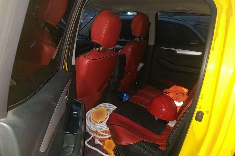 Used Isuzu JLM 2020 2.8T Classic Two-Wheel Drive Diesel Euro VI Comfort Plus Extended Version JE493ZLQ6E
