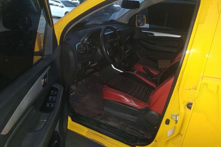 Used Isuzu JLM 2020 2.8T Classic Two-Wheel Drive Diesel Euro VI Comfort Plus Extended Version JE493ZLQ6E
