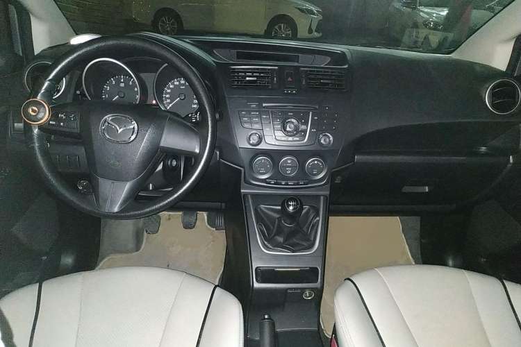 Used Mazda Mazda 5 2011 2.0L Manual Comfort Edition
