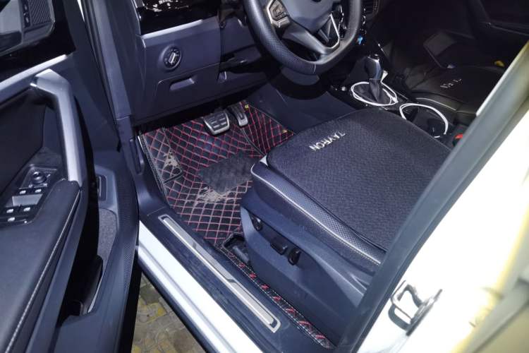 Used Volkswagen Tayron X 2020 330TSI Two-Wheel Drive Luxury Smart Connectivity Version Driver Seat