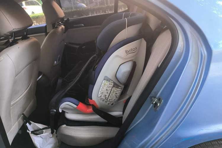 Used Roewe e550 2016 Deluxe Edition
