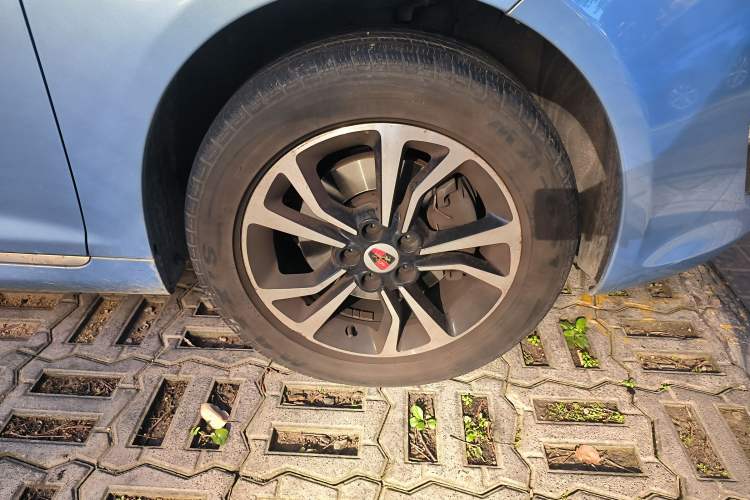 Used Roewe e550 2016 Deluxe Edition
