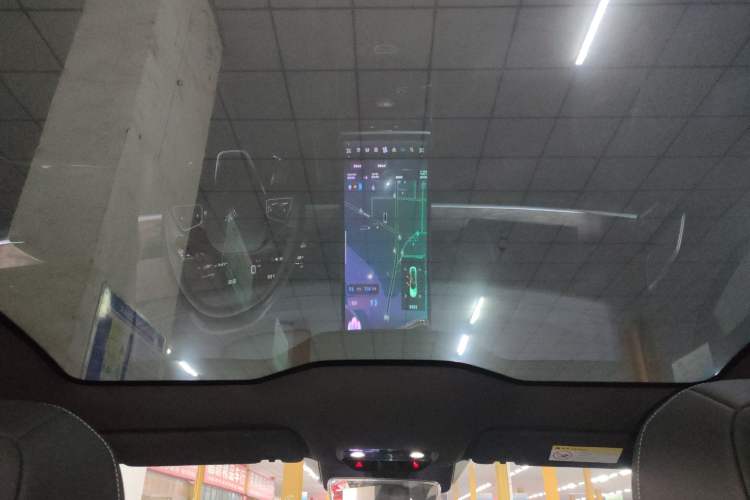 Used NETA S 2022 Extended-Range Version 1160 km Range Rear-Wheel-Drive Compact Edition