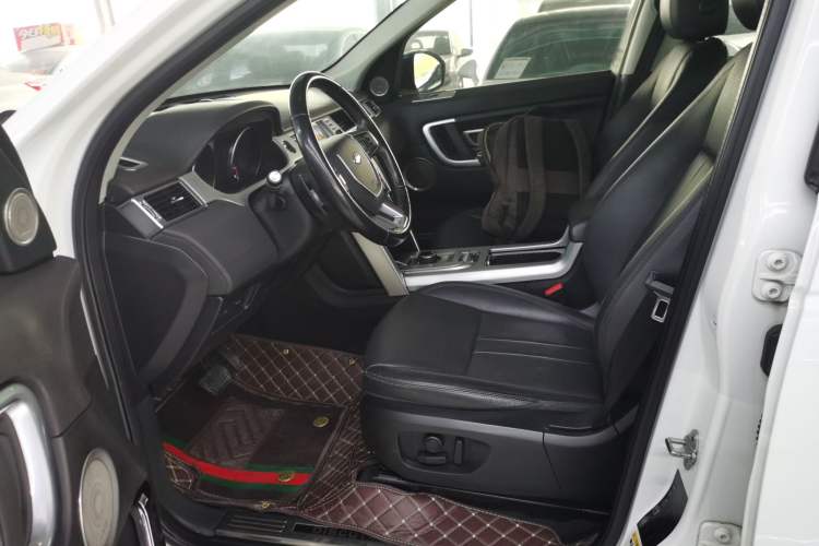 Used Land Rover Discovery Sport 2018 240 PS SE Version
