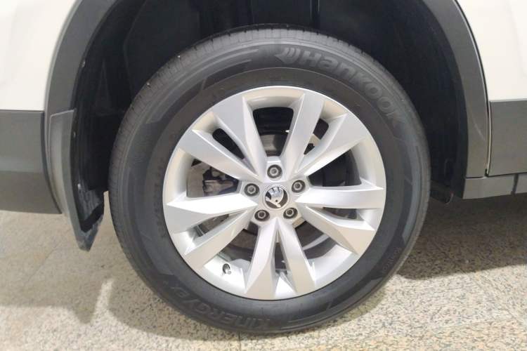 Used Skoda Kamiq 2020 1.5L Automatic Standard Edition
