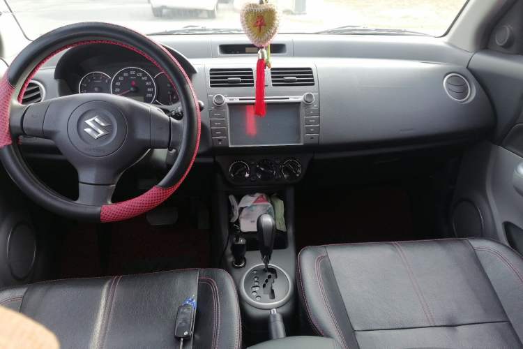 Used Suzuki Swift 2014 1.5L Automatic Fashion Edition
