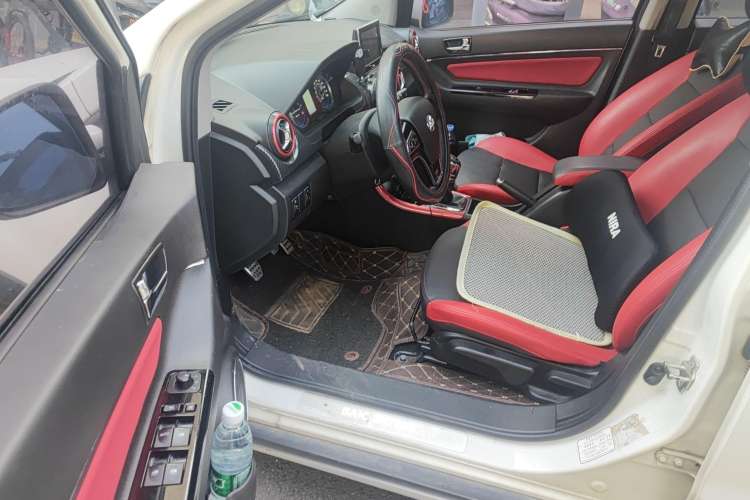 Used BAIC Senova X25 2015 1.5L Manual Elite Edition