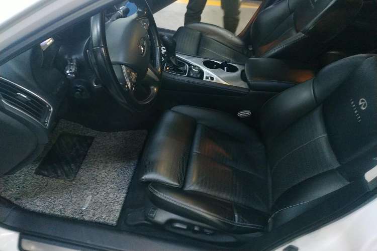 Used Infiniti Q50 2014 3.7L Luxury Sport Edition Left Front Seat