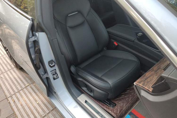 Used NETA S 2022 Extended-Range Version 1160 km Range Rear-Wheel-Drive Compact Edition